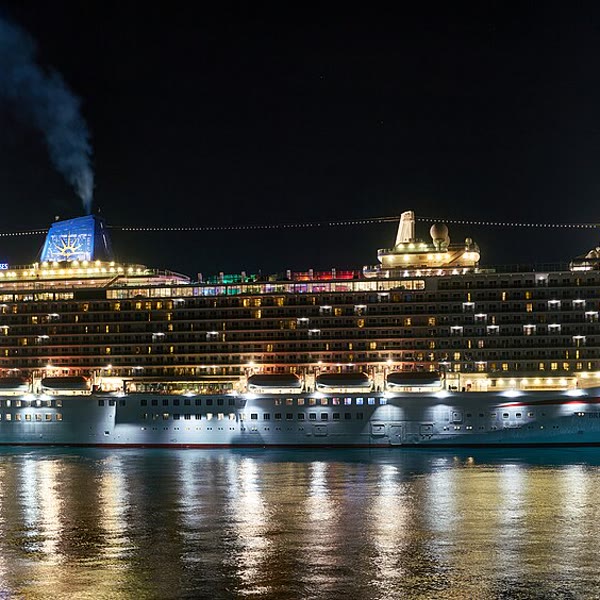 Cruise port / Bridgetown waterfront